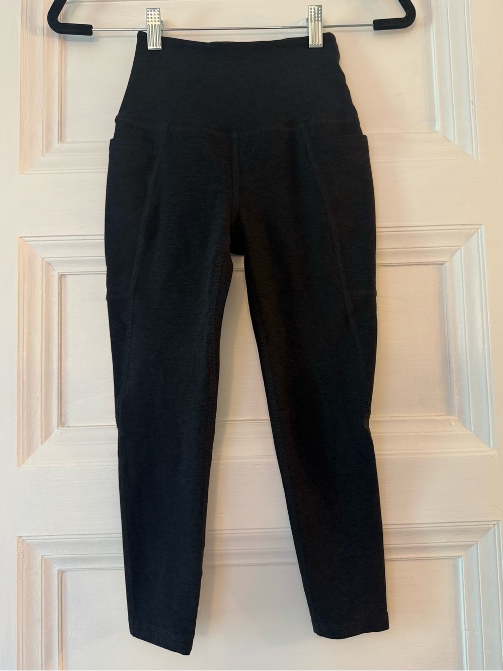 Beyond Yoga XS Cropped leggings - Darkest Night